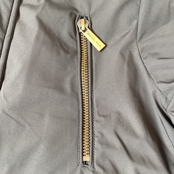 Michael Kors Down filled Parka. Dark grey size M. NWT - Picture 3 of 14